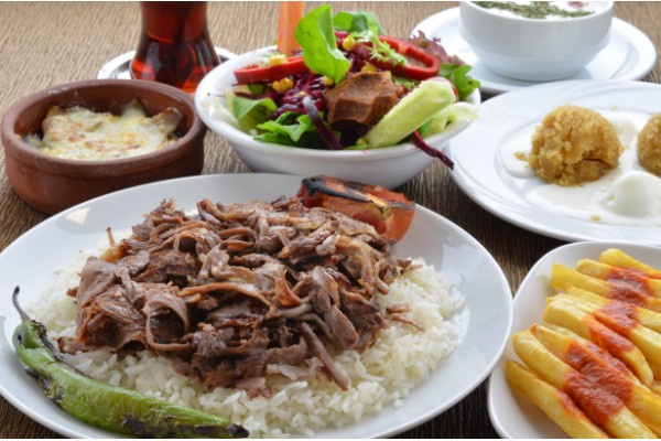 Pilav Üstü Döner